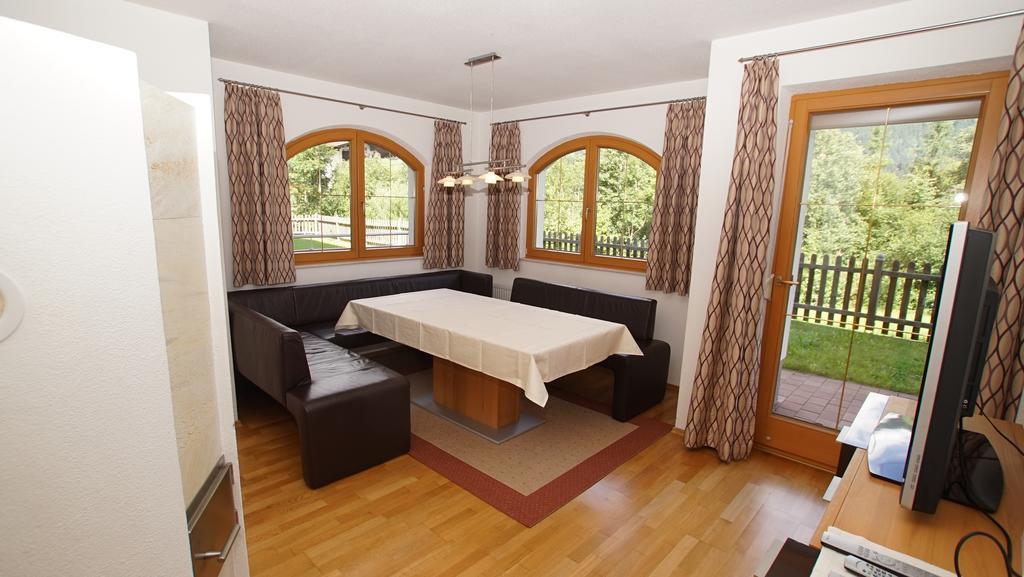 Haus Andrea Schiestl Villa Zell am Ziller Room photo